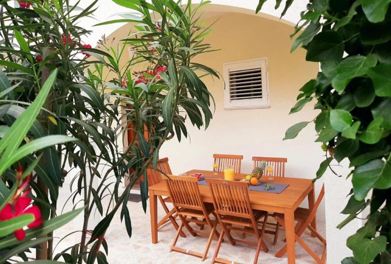 Apartments Lemon ซาดาร์ ภายนอก รูปภาพ